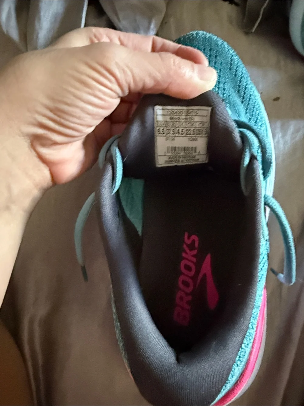 Brooks Women's Teal Running Sneakers with Pink Accents